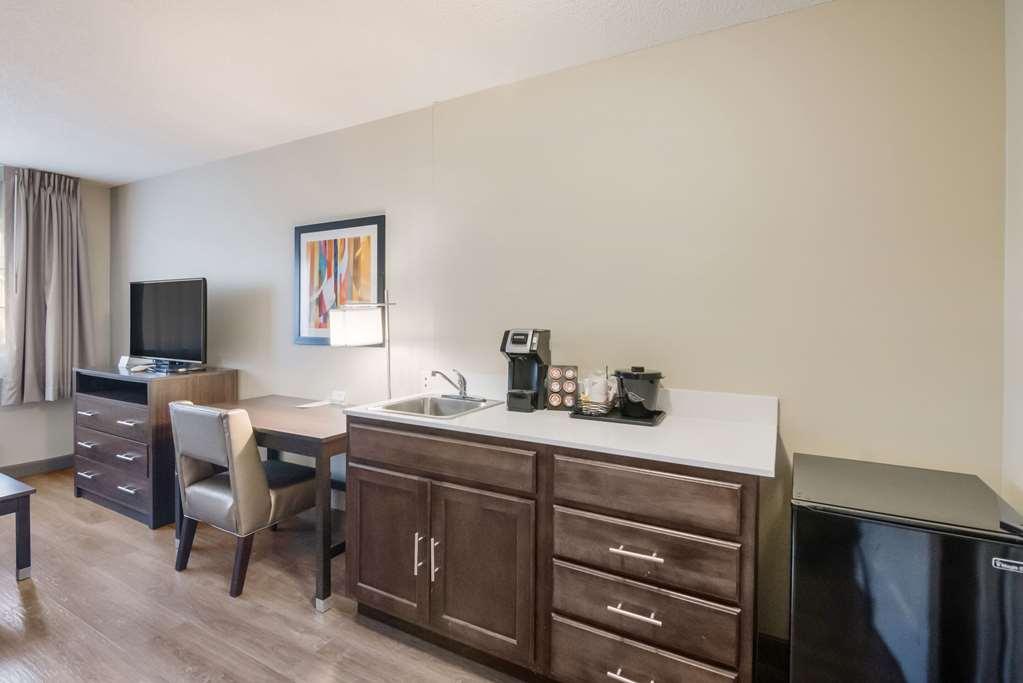 Sleep Inn & Suites Columbus Next To Fort Moore Room photo